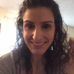 Meet your Posher, Priscilla